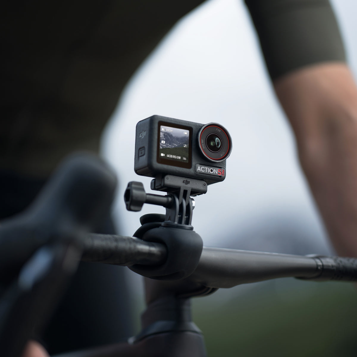Camara Dji Osmo Action 5 Pro Adventure Combo