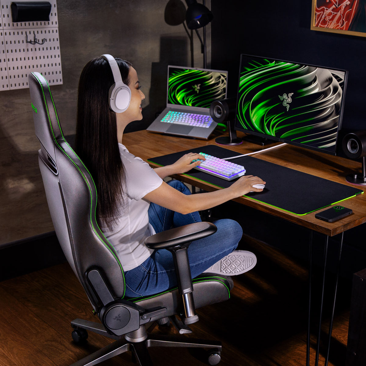 Silla Gamer Razer Enki X Essential Negra