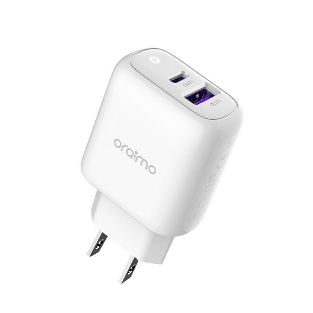 Cargador blanco Usb - Usb C Oraimo