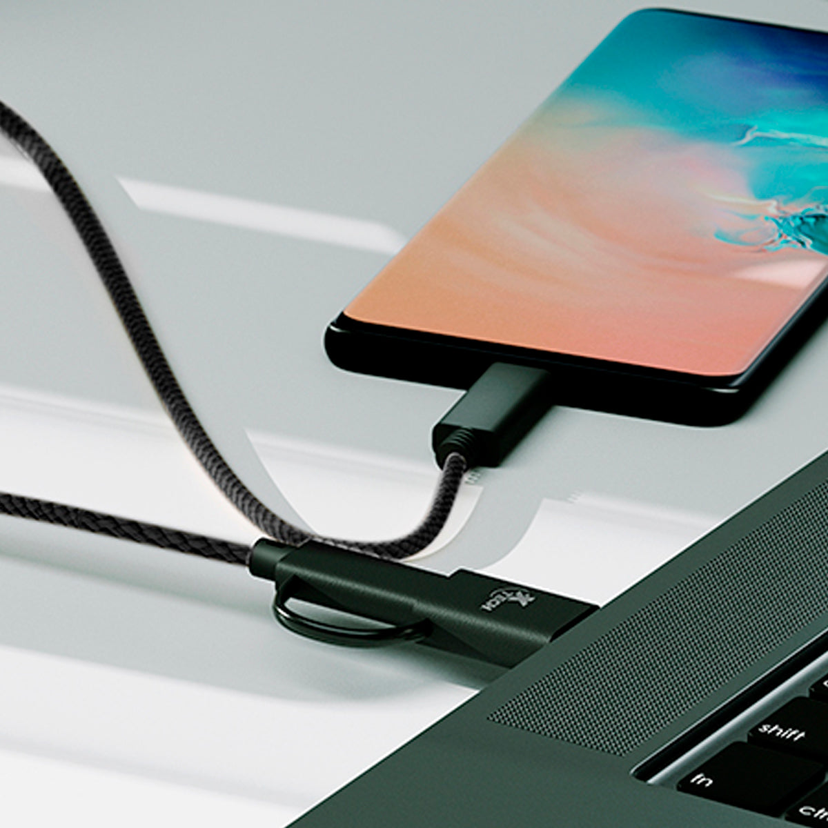 Cable Adaptador 2 En 1 USB-C A USB-C Con Dongle USB-A 2.0 XTC-532