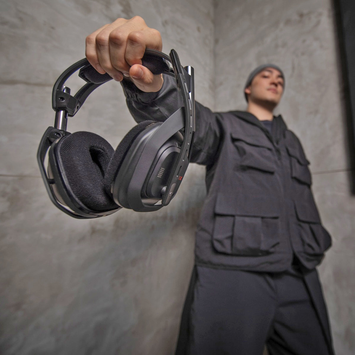 Diadema Gamer Inalámbrica Astro A50X + Base De Carga Negra Para Xbox, Play y PC